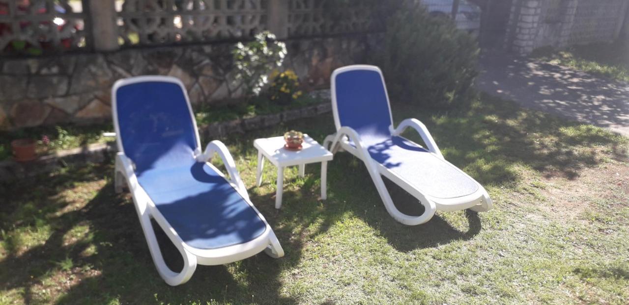 פורץ Apartments Villa Anton מראה חיצוני תמונה