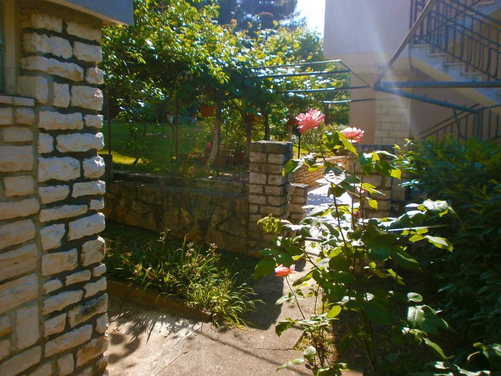 פורץ Apartments Villa Anton חדר תמונה